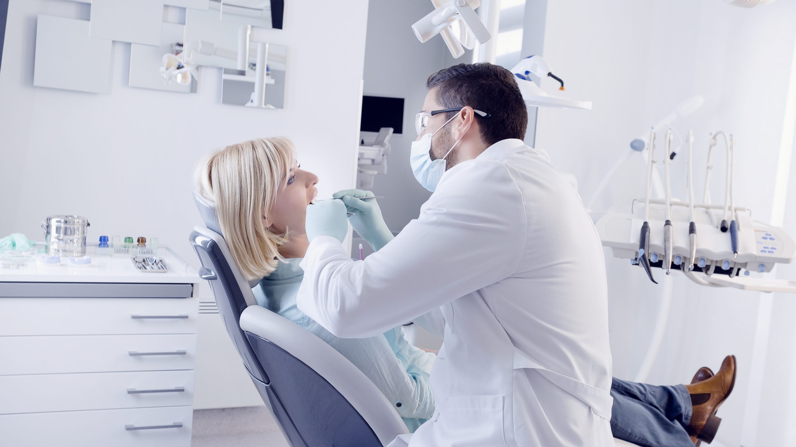 Dentist in Utica, MS